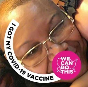 Meet your Posher, Yolanda